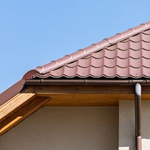 Aérogommage de corniches 